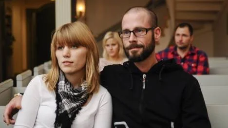 Angelica Carmenholdt och Magnus Broström från Älvsbyn planerar att gifta sig och tycker att kärlekstipsen är viktiga för alla som vill vårda sina relationer. "Det är det vi glömmer bort i vardagslivet som vi måste hålla vid liv", säger Magnus Broström.