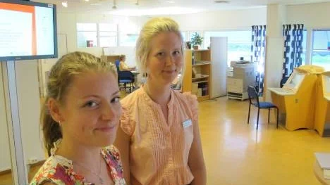 Elin Lundgren tv och Emelie Isaksson vid AF i Piteå tror att det blir lätt att rekrytera sommarjobben till AF.
-Det är rätt tid nu.