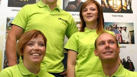 ROADSHOW.  Festivalgeneralen Peter Thornéus med Lina Edin, Camilla Kruuka och Anders Rönnquist bjuder upp till dans i årets Kirunafestival. Och för att få fler besökare utifrån åker man ut på en roadshow till Vittangi, Pajala, Boden, Luleå och Piteå.