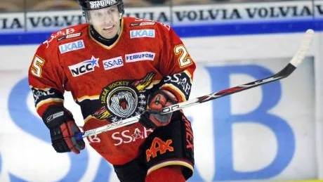 HET. Lubos Bartecko är intressant för ett flertal NHL-klubbar som specialstuderat honom. "De vet vad Lubos går för", säger Luleåspelarens agent Miroslav Michalek.