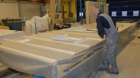 Tjugo arbetstillfällen i Arvidsjaur hotas. Plusshus har varslat personalen vid sin fabrik i Fristad. Träder varslen i kraft upphör produktionen i Arvidsjaur och fabrikslokalen töms. (Arkivbild)