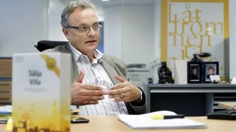 Att låga boräntor är positivt för bostadsmarknaden är en självklarhet, men Rikard Fahlman, mäklare på Svensk Fastighetsförmedling i Piteå, anser att räntenivåerna inte har någon avgörande betydelse för bostadsmarknaden i Piteå.