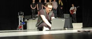 Revyn där hela 2010 avslöjas