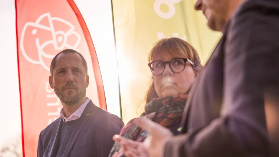 "Vi måste bygga bättre för att fler ska ha råd att bo", säger Tobais Smedberg (V). 