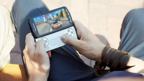 Nyhet. Denna månad lanseras spelmobilen Xperia Play.