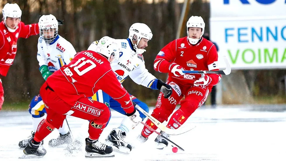 Lagkaptenen Olov Englund, nummer två.