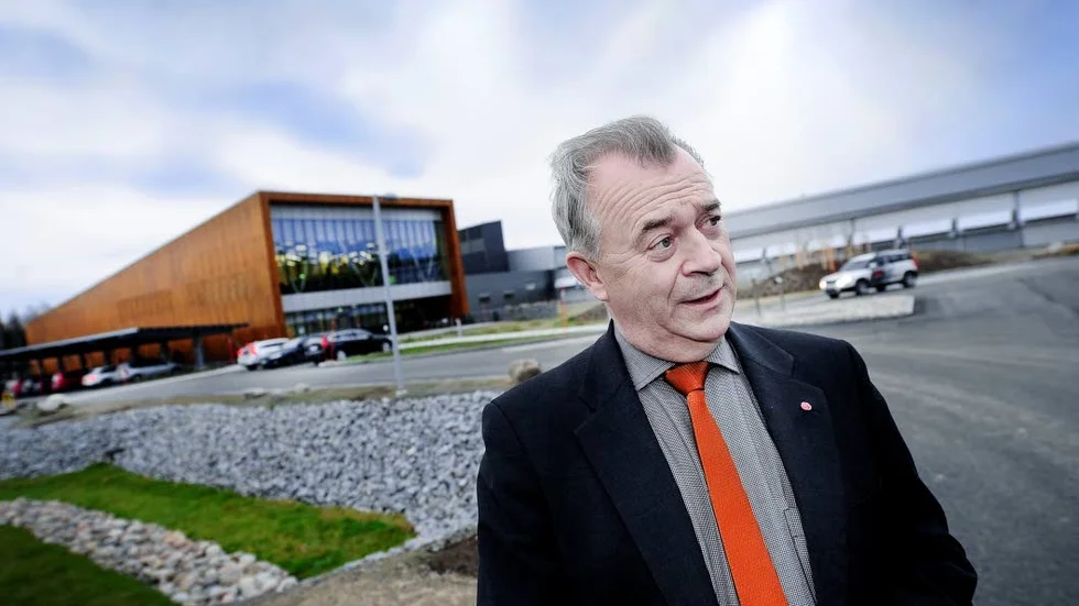 Både och. Datacenter i Sverige får lägre energiskatt. Samtidigt får hushållen i norra Sverige behålla sin skatterabatt på el, lovar Sven-Erik Bucht.