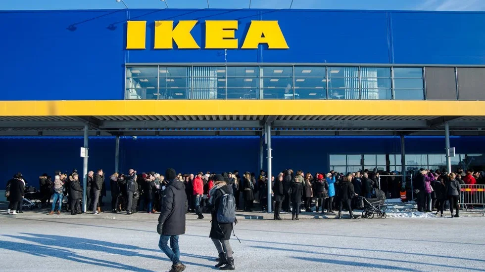 Poppis ställe. Ikea i Umeå invigdes i februari och första dagen kom 15 000 kunder. Att det var 13 grader kallt hindrade inte folk från att köa.
