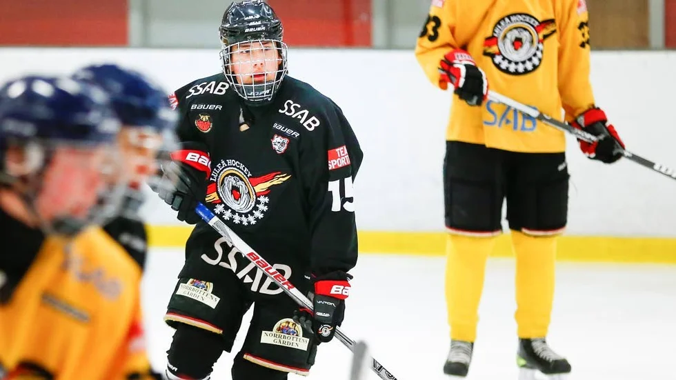 Medaljlös. Calle Behm och han lagkompisar i Norrbotten blev utan medalj i TV Pucken