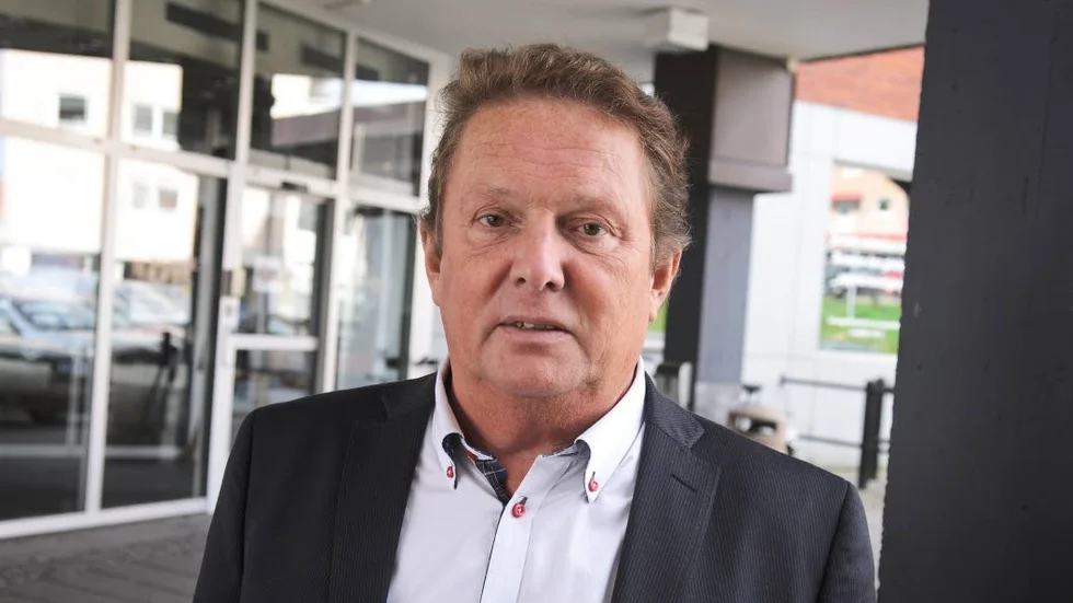 Kenneth Backgård (NS), oppositionsråd, menar att psykiatrin har hamnat i strykklass.