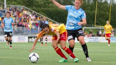 TUFFT MOTSTÅND. Anna Westerlund fick jobba på bra för att sätta stopp för Marta och Tyresö.          Marta gjorde ett mål på straff när Piteå förlorade med 1-5.
