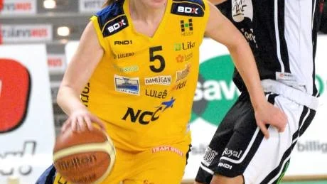HET. Elin Söderström var pricksäker mot 08.