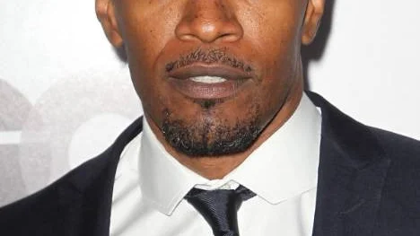 Jamie Foxx spelar skurk.