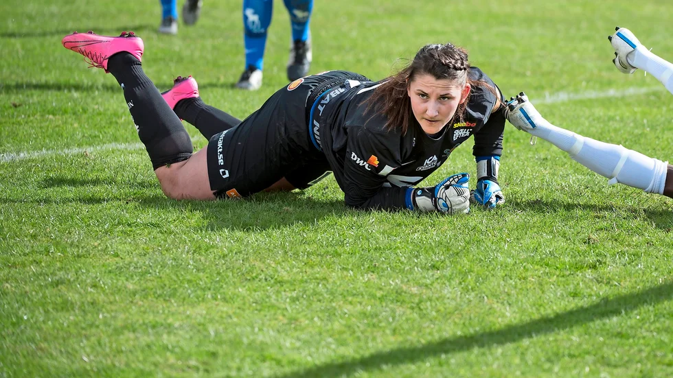 Stängde igen. Lovisa Koss höll nollan senast mot AIK. Foto: NICKLAS ELMRIN.