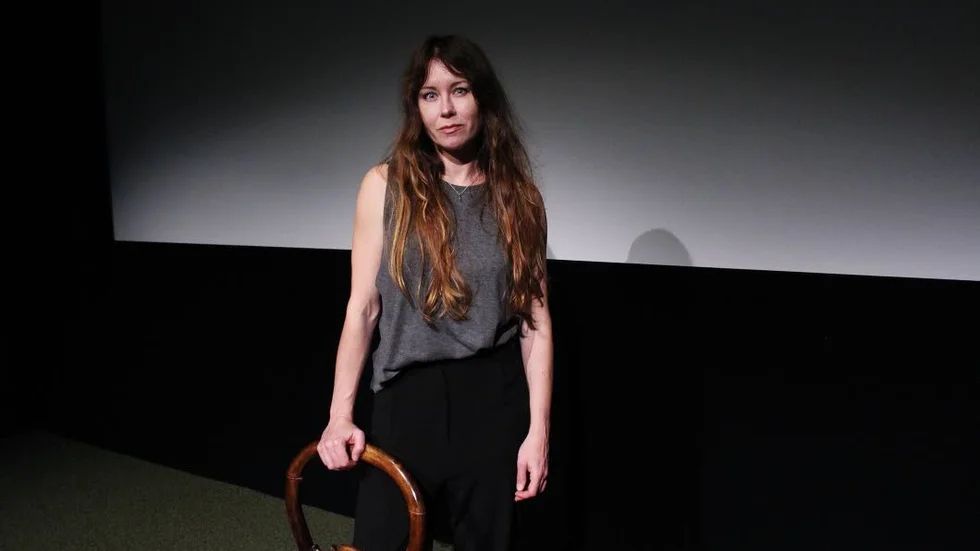 Anna Odells utställning "Rekonstruktion – psyket" visas på Uppsala konstmuseum 2/3–1/4. Konstverken kom till tack vare höstens konstnärsresidens på Centrum för medicinsk humaniora vid Uppsala Universitet.