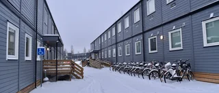 Baracker lockar inga studenter att bo kvar