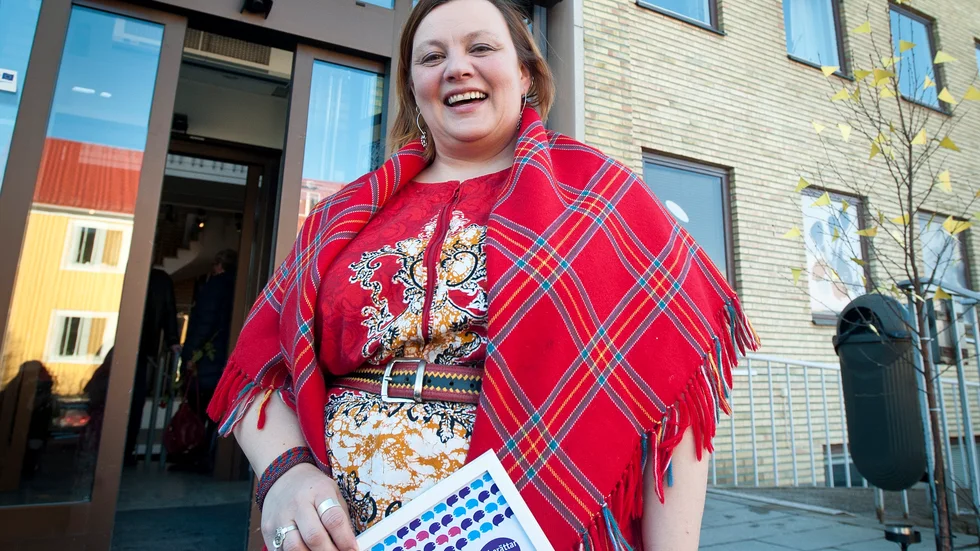 Lycklig. Vinnaren Anne Wuolab valde att berätta om sin mamma. Foto: Emilie Sjölund.