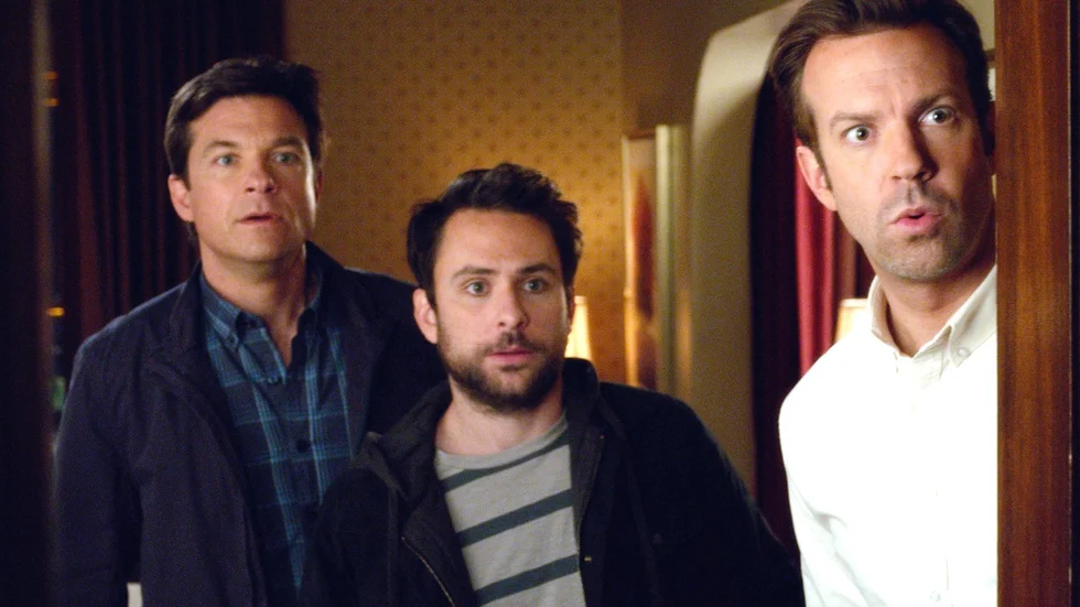 Imbecilla. Jason Bateman, Charlie Day och Jason Sudeikis i ”Horrible Bosses 2”