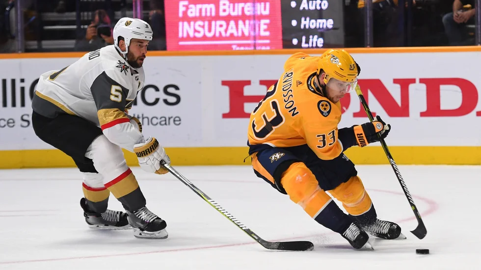 Senast Viktor Arvidsson spelade var mot Vegas. Nu är den tidigare AIK-forwarden skadad. 