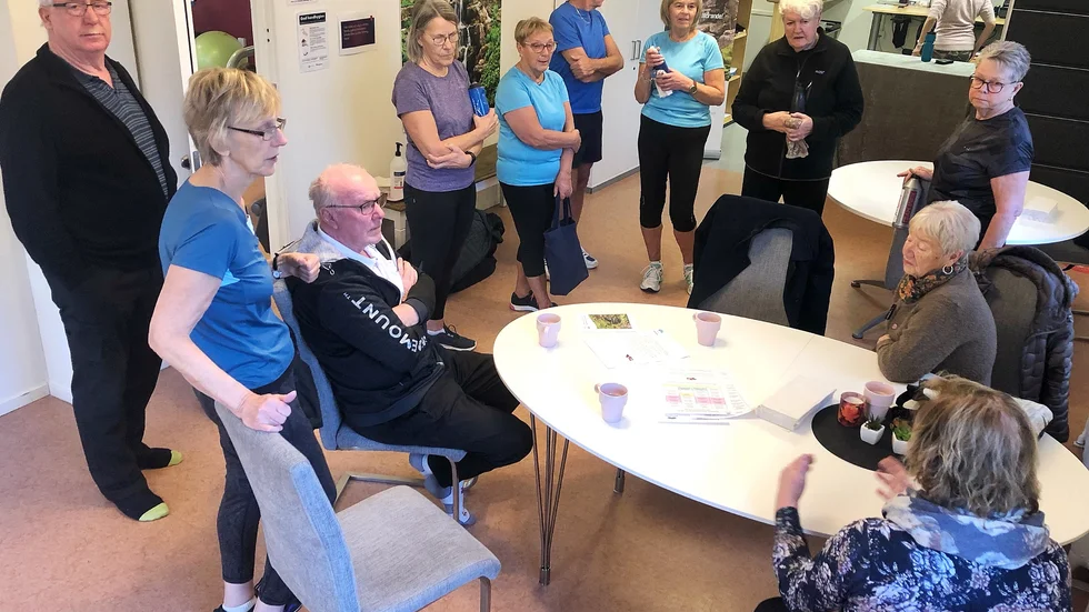 Oroliga seniorer på Hälsocentret Samuelsberg över beslutet om att stänga igen lokalen. 