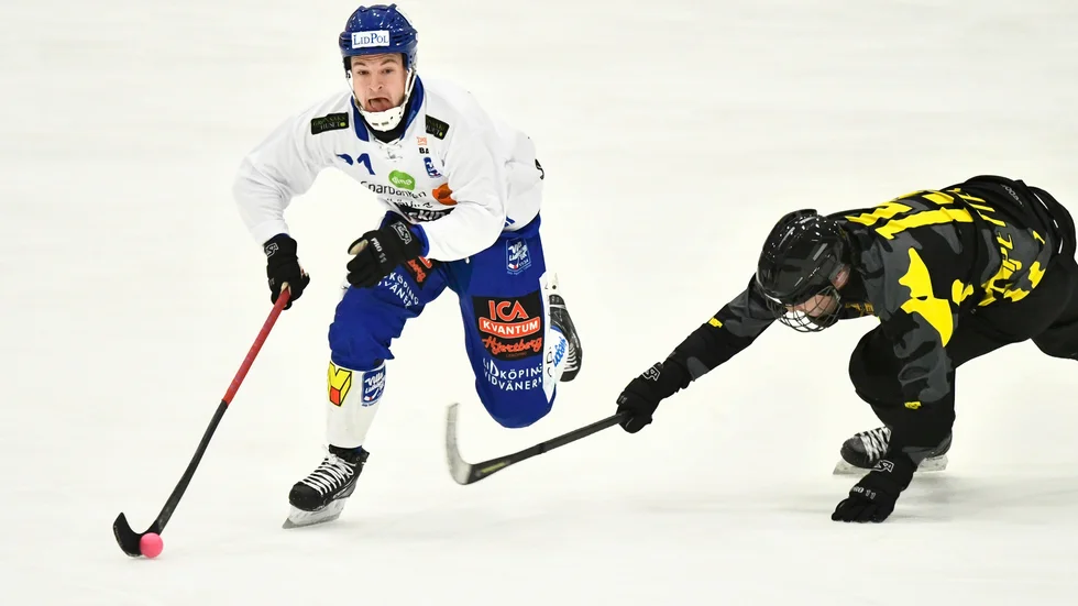 Christoffer Edlund är en av sju uttagna Villaspelare. Arkivbild.