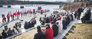 Arbetslösheten ska halveras