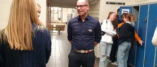 Rektorn: "Ingen elev diskrimineras på vår skola, men ett och annat punggrepp bland killarna förekommer"