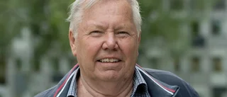 Bert Karlsson åker på turné med KD
