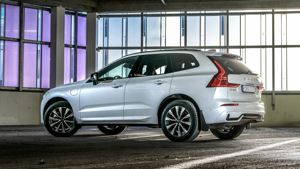 Laddhybridvarianten av XC60 är en av de omfattade modellerna.