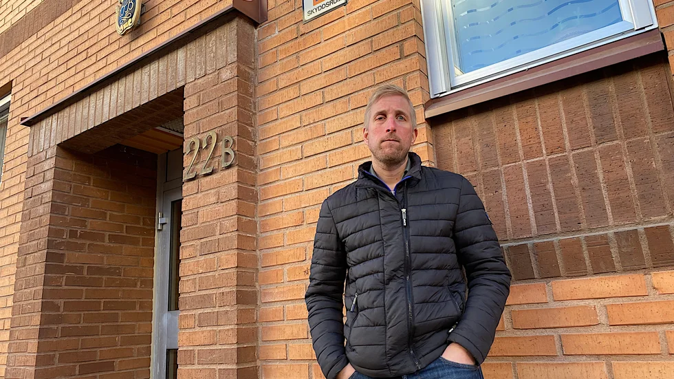 Fredrik Nestor, säkerhetsstrateg, har jobbat med reserskraftsutredningen. Fler portabla elverk ska köpas in för att kunna användas vid ett längre strömavbrott i kommunen.