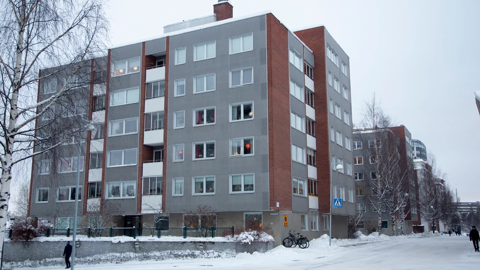 Pitebo har drivit hyreshöjningarna på Prästgårdsgatan vidare till Hyresnämnden. Nu säger vd Maria Adlers att det kommunala bostadsbolaget arbetar med systematiska bruksvärderingar, både enskilda och i grupp.