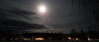 Inger Roslunds måne över Överkalix