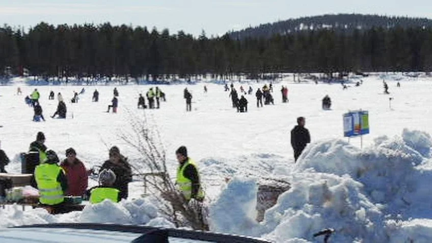 Fisketävling på Nyborgstjärn.