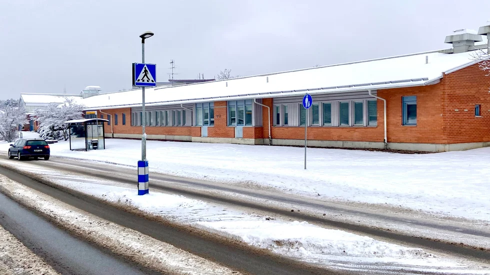 Vårdcentralen i Flogsta flyttade ut för flera år sedan. Nu kan i stället kontor och annan verksamhet få flytta in. 