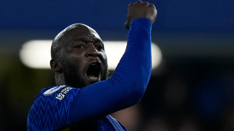Chelseastjärnan Romelu Lukaku är tillbaka i träning efter att ha bett tränaren Thomas Tuchel om ursäkt.