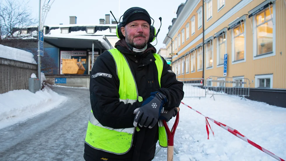 Jens Fougelqvist, Piteå: Jag åker till Boden, yngsta dottern har en handbollsturnering där. På söndag ska jag ta det lungt,  mysa och ladda upp inför kommande arbetsvecka".