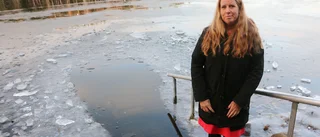 Hon har badat varje dag i över ett år: "Svårt att sätta ord på känslan" • Vädret spelar ingen roll