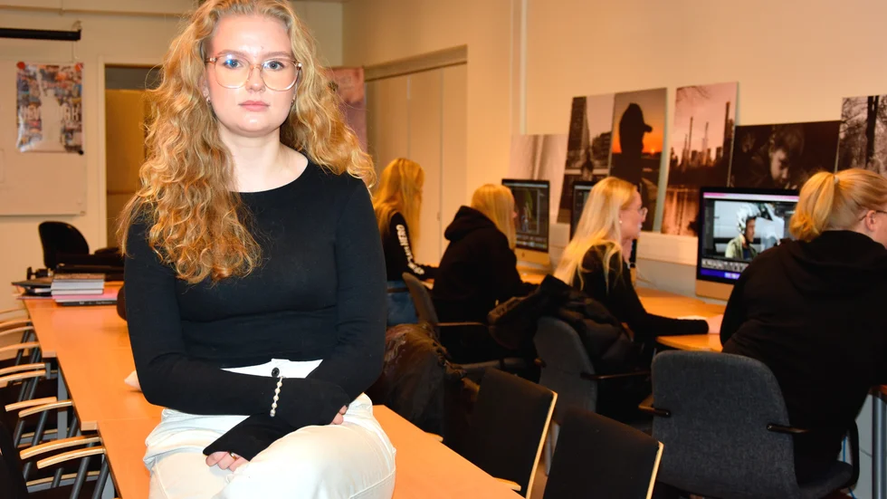 "Jag tror att idén kom från en plats av okunskap om det jag gick igenom. På grund av stigmat kring psykisk ohälsa visste jag inte vad jag kände eller att det kan gå över. Nu vet jag att det finns hjälp att få och att det går att må bra igen" säger Maja Brännmark.