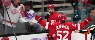 Berggrens första NHL-seger: Poäng igen i fjärde matchen