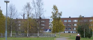Kritik mot släckta gatlyktor