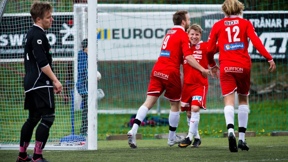 Kiruna besegrade Övertorneå med 3–0 på bortaplan.