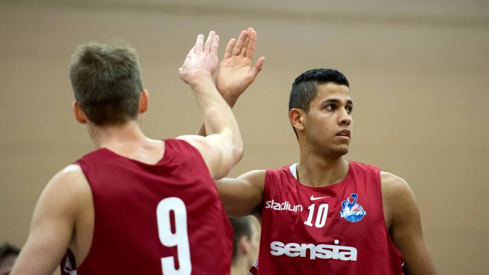 På väg bort? LF Baskets talang Samir Ali har provtränat med en irakisk toppklubb.