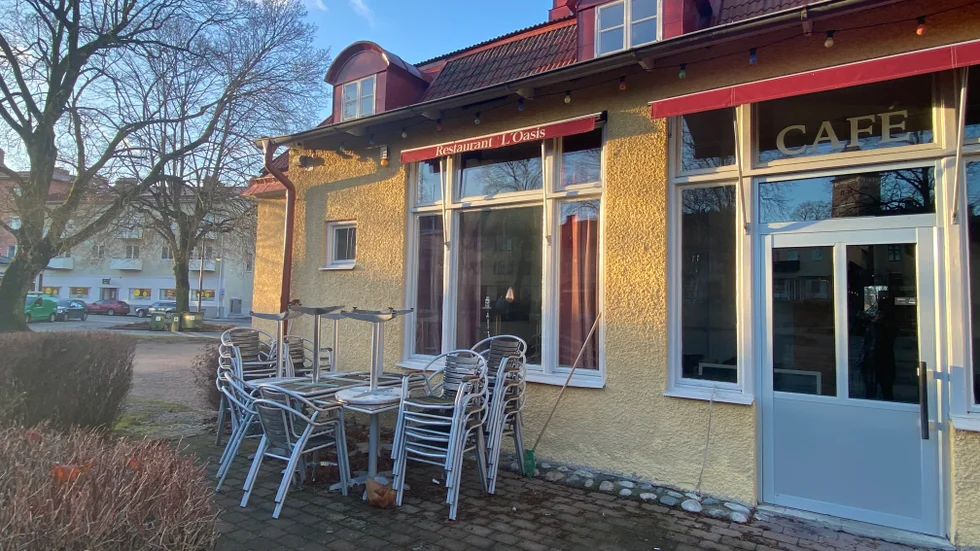 Restaurangen i fastigheten på Järnvägsgatan 1 har stängt och ligger ute för försäljning på Blocket. 