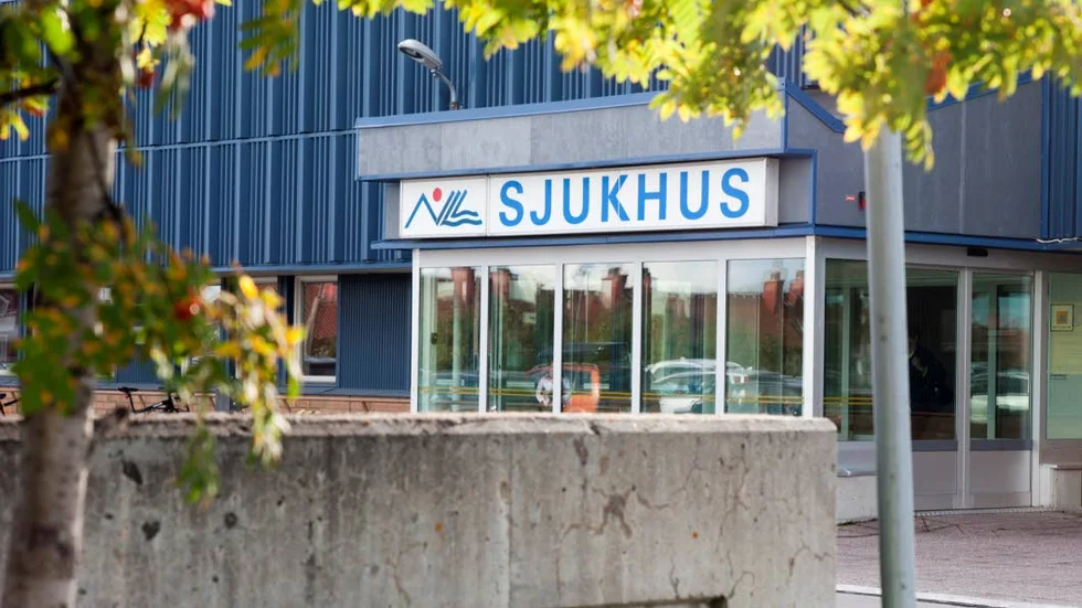VÅRDPLATSER BORT. Åtta vårdplatser försvinner vid Kiruna sjukhus. Det definitiva beslutet ska tas på landstingsfullmäktige i oktober.