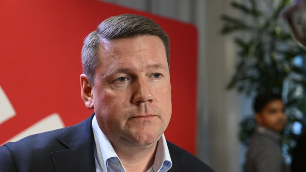Socialdemokraternas partisekreterare Tobias Baudin tar uppgifterna om infiltration på allvar. Arkivbild.