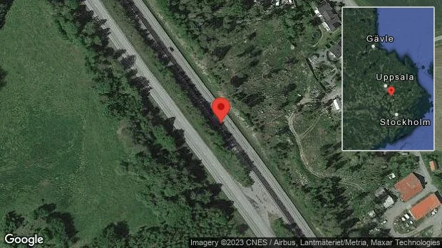 Långsamt fordon på vägen stör trafiken på E4