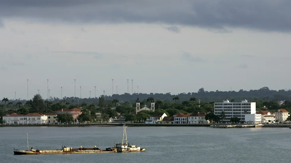 Landets huvudstad São Tomé på ön med samma namn. Arkivbild.