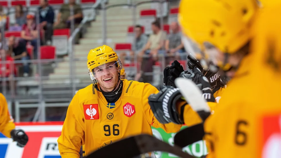 ”Vi gör en stabil bortamatch”, säger Rickard Hugg efter avancemanget.