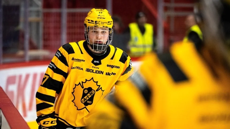 Zeb Forsfjäll gjorde 1–0 för Skellefteå AIK i J20-derbyt borta mot Luleå.