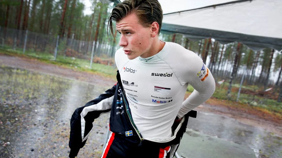 blickar framåt. Kommande dagar kommer Philip Morin ha fullt upp. Dels säsongsavslutning i Sverige, därefter trester hos tyska biljätten Porsche.